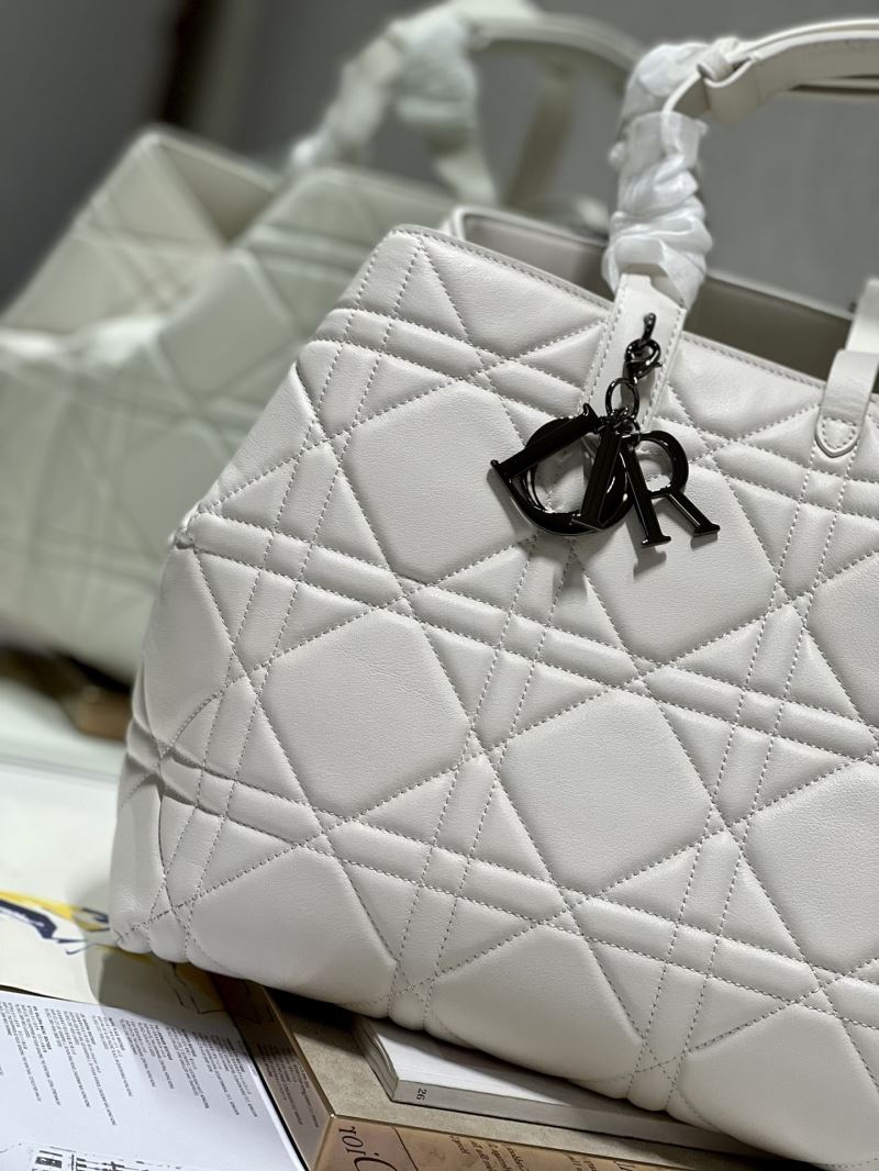 Christian Dior Shopping Bags